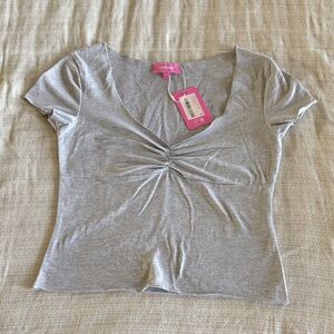 Edikted Light Gray Ruched V-Neck Short Sleeve Top NWT sz Sm